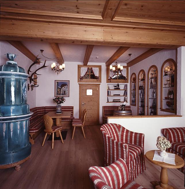 Dolomiti Cozzio Hotel Madonna